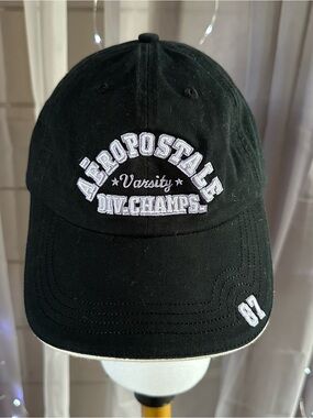 Women’s Aeropostale black and purple varsity DIV champs hat one size  NWT